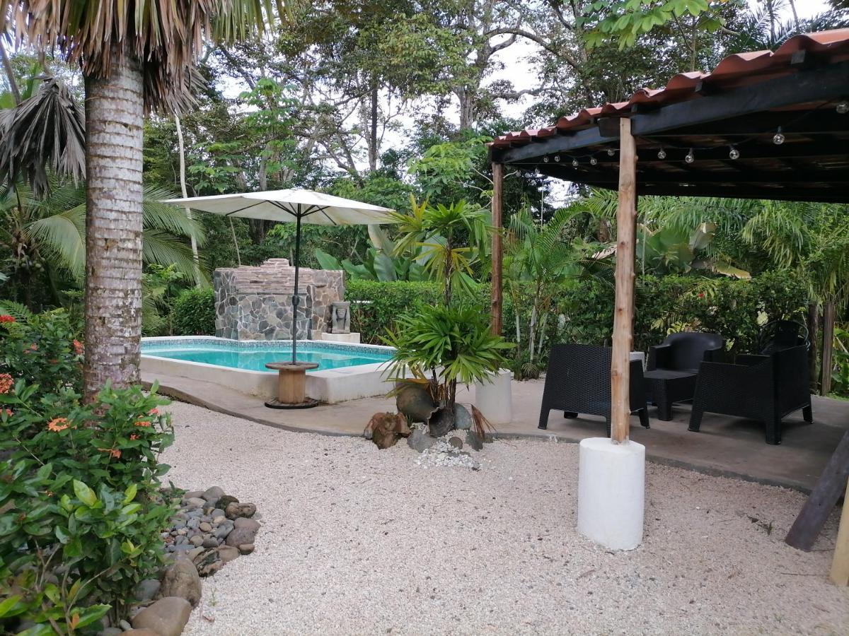 Casa El Colibri Bed & Breakfast Parrita Dış mekan fotoğraf
